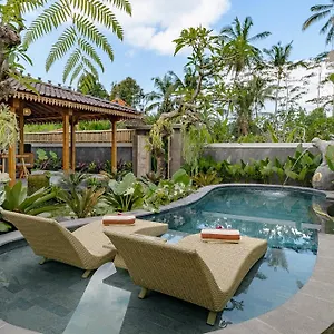  Villa Ratni Indonesia