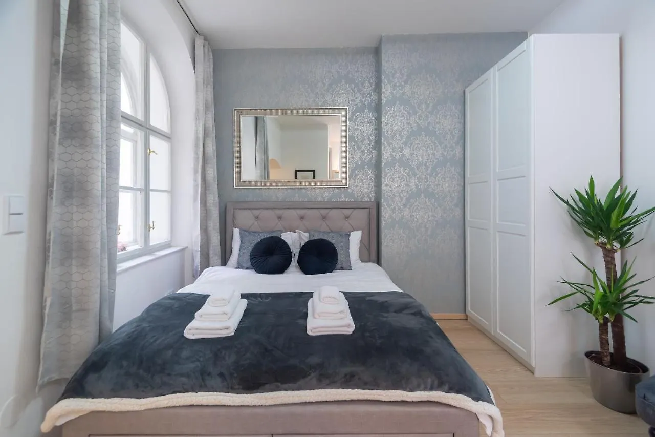 Quiet Apartment In The Heart Of Old Town Centre Prague
