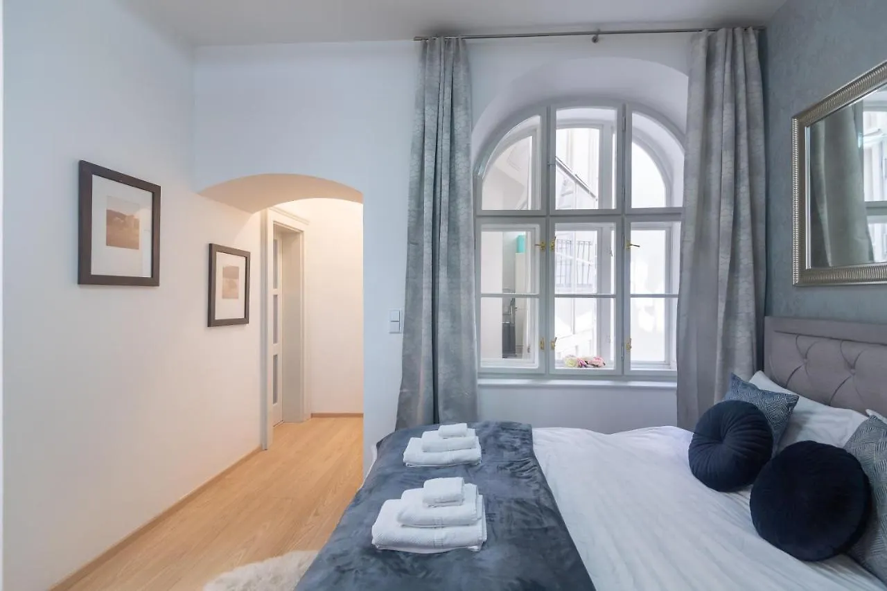 Quiet Apartment In The Heart Of Old Town Centre Prague